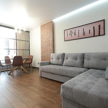 Apartment Old *