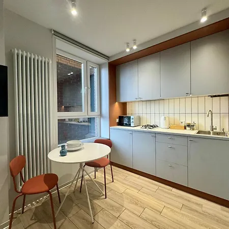 Apartment Old *